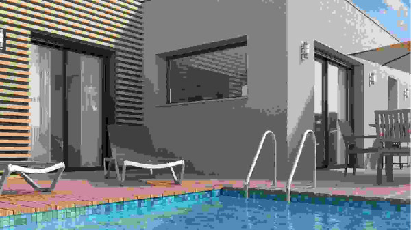MC1811TS_Opaline_Focus_02.jpg