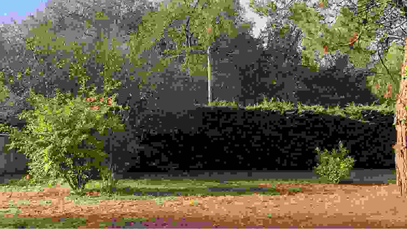 Terrain constructible de 463m2 à Margaux-Cantenac